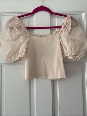 Puff-Sleeve Square Neck Crop Top in Cream